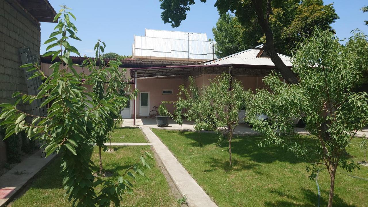Megi Hostel Fergana Kültér fotó